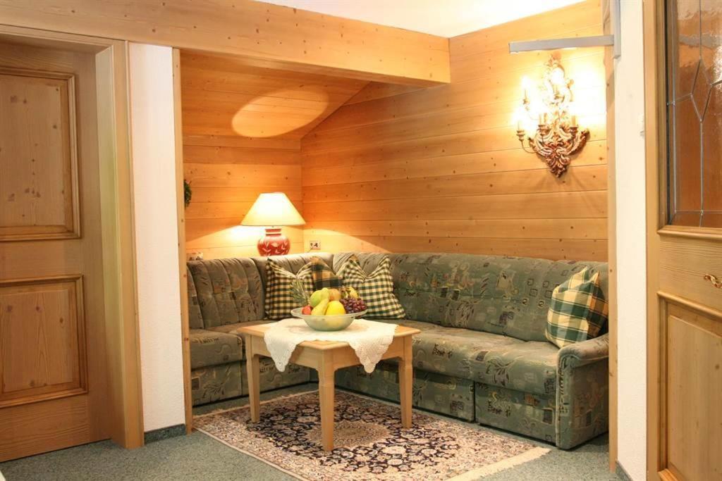 Landhaus Heidi Partenen Eksteriør billede